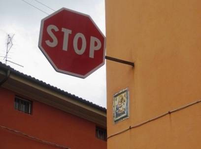 Madonnina allo stop.jpg