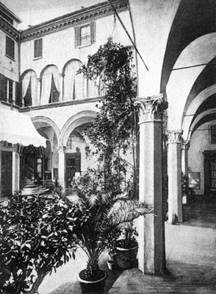 Descrizione: Descrizione: Descrizione: C:\Users\Sandro\Desktop\CARTELLE DOCUMENTI\AA SANDRO DOCUMENTI\BOLOGNA\ALBUM FOTO BOLOGNA\FOTO D'EPOCA\HOTEL BRUN cortile.jpg